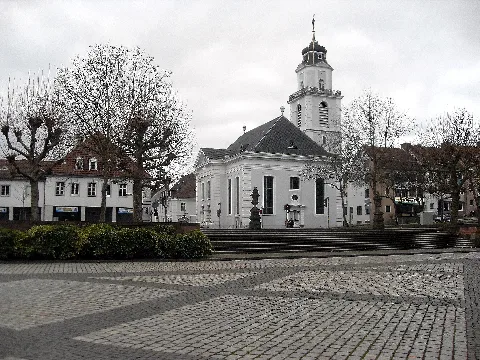 Friedenskirche Vom Ludwigsplatz