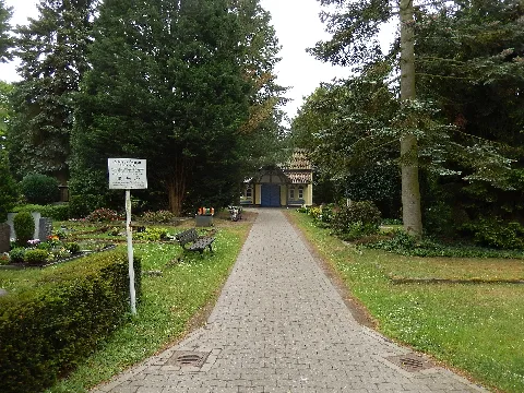 Friedhof Ahornstraße, Laatzen 1144