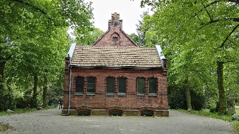 Friedhof Zum Heiligen Kreuz Mai2017 2