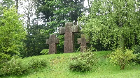 Friedhofskreuzhermeskeil