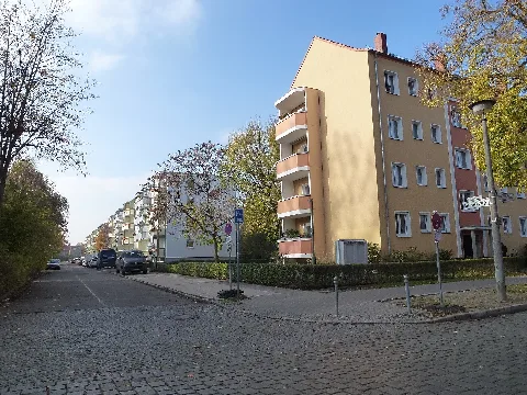 Karl-Frank-Straße