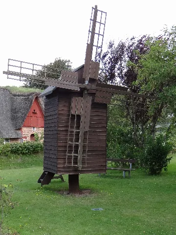 Friesenmuseum Wyk Bockwindmühle (1)