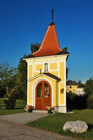 Gaenserndorf Kapelle