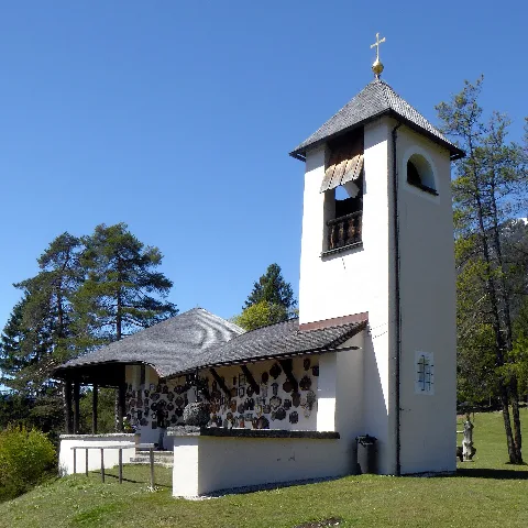 Gap, Kriegergedächtniskapelle Von Osten, 1