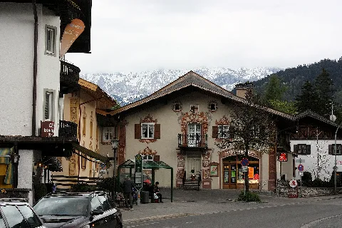 Garmisch Partenkirchen, The Pharmacy "Promenade Apotheke"