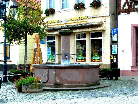 Gau Odernheim Brunnen Am Rathaus Panoramio