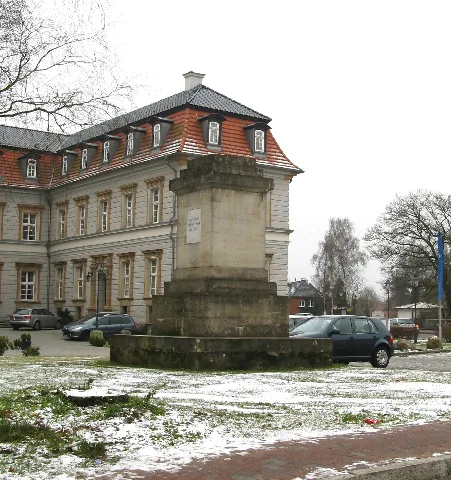 Gedenkstein Geschwister Scholl (Ehemals Kriegerdenkmal) Neustadt Glewe