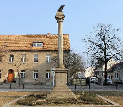 Gedenkstele Bölschestr 29 (Frierh) Kriegsopfer Friedrichshagen