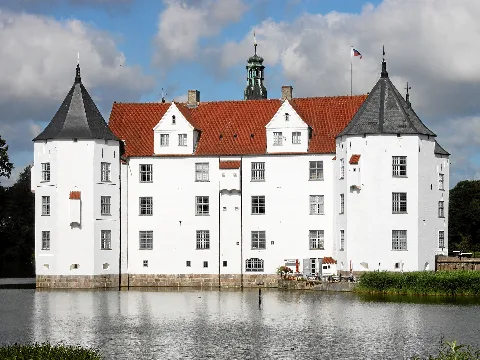Gluecksburg Schloss V O