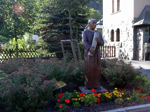 Gornsdorf Moench Jordan
