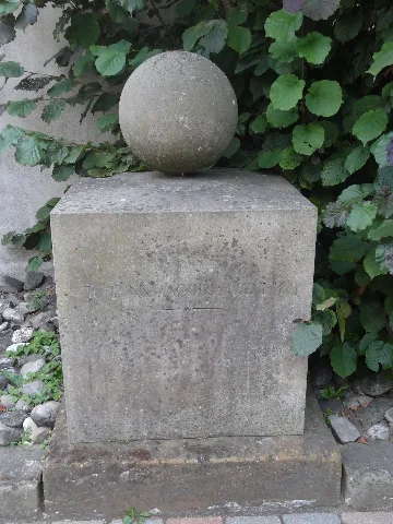 Grabmal Johann Jakob Wagner 01