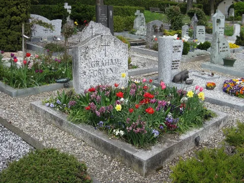 Graham Greene Grave In Corseaux