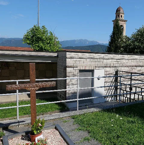 Gravearturobenedettimichelangeli Cimiterodipura Romandeckert05082025 03