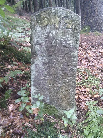 Grenzstein Heiligkreuzsteinach 2