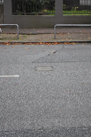 Grenzstein Lutterothstraße 103 (Hamburg Eimsbüttel).Ajb