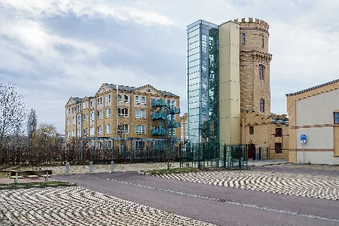 Greppin Ehem Farbenfabrik Wasserturm 01
