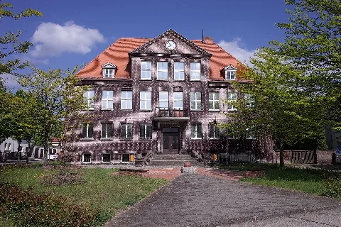 Greppin, Rathaus