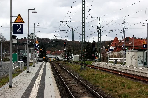 Grombach Bahnhof 2016 03 28 18 14 49