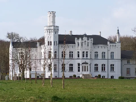 Groß Kedingshagen, Schloss