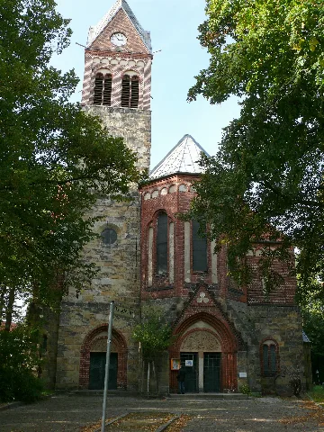 Grünau Don Ugoletti Platz Friedenskirche