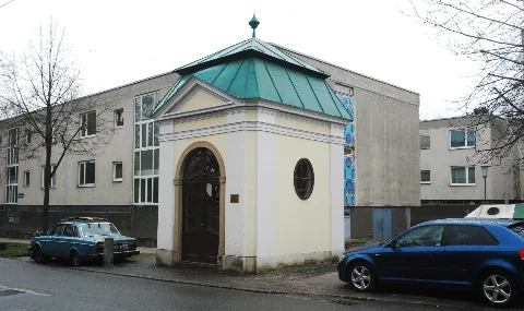 Guentherz 2011 02 19 0022 Wien23 Endresstrasse Fischergasse Johannes Nepomuk Kapelle