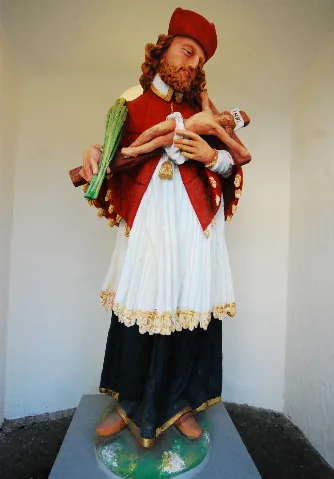Guentherz 2011 03 05 0175 Leobersdorf Jn Kapelle Statue Johannes Nepomuk