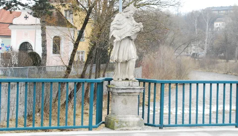 Guentherz 2011 03 19 0044 Zwettl Kampbruecke Statue Johannes Nepomuk