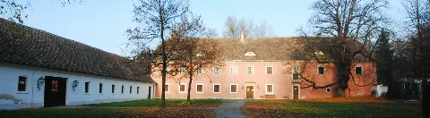 Guentherz 2011 11 14 0030 Hollabrunn Alte Hofmuehle