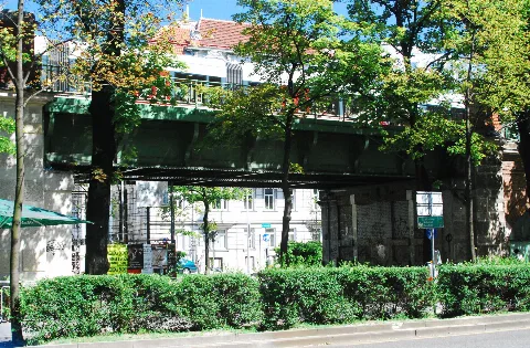 Guentherz 2013 06 13 0291 Wien08 Lerchenfelder Guertel Bruecken Ueber Die Pfeilgasse