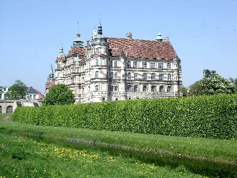 Guestrow Schloss2