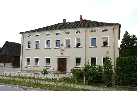 Guttau Hauptstraße Pfarrhaus 01 Ies