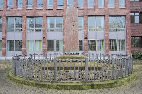 H. C. Meyer Denkmal (Hamburg Hammerbrook).1.Ajb