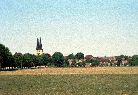 Hadmersleben (Oschersleben), Blick Zur Klosterkirche