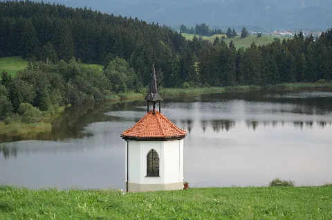 Halblech Hegratsried Kapelle V N, Hegratsrieder See
