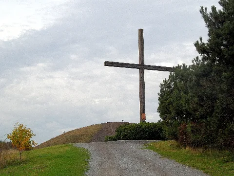 Halde Haniel Bottrop Südanstieg Kreuz Oktober 2013