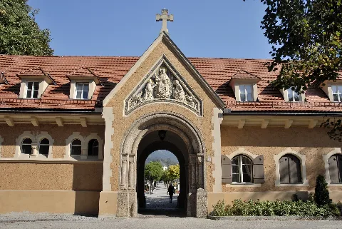 Hall In Tirol, Friedhof