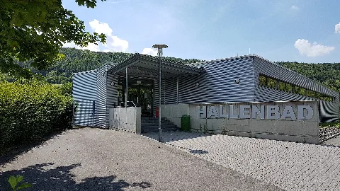 Hallenbad Lauda 1