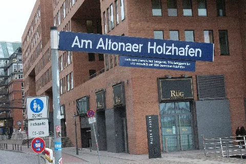 Am Altonaer Holzhafen