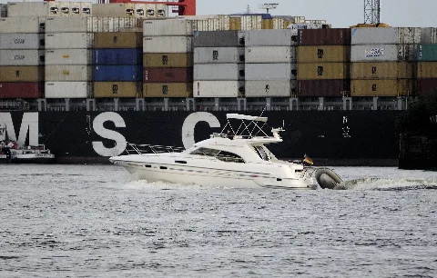 Hamburg (Derhexer) 2011 08 13 30