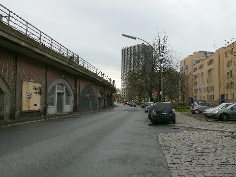 Hansaviertelbachstraße 1