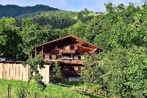 Hart Im Zillertal Ehemaliges Mesnerhaus I