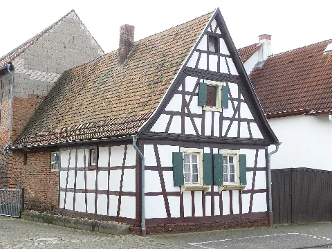 Harthausen Speyerer Strasse 30