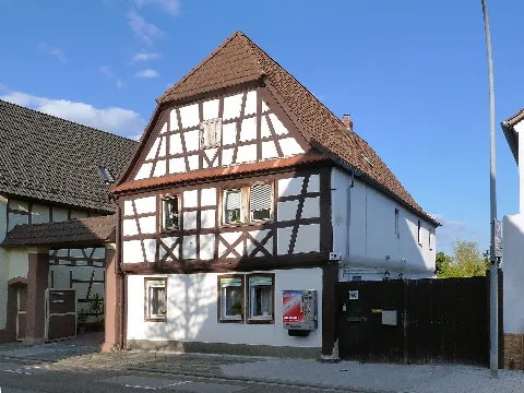 Hassloch Forstgasse 28 20120922 846E