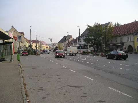 Hauptplatz Von Gaweinstal Panoramio