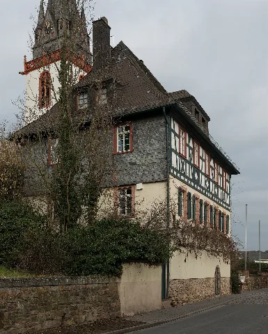 Hauptstraße 50, Erbach Im Rheingau, West View 20150123 4
