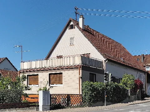 Haus Mit Blechplattenfassade Perouser Strasse Malmsheim