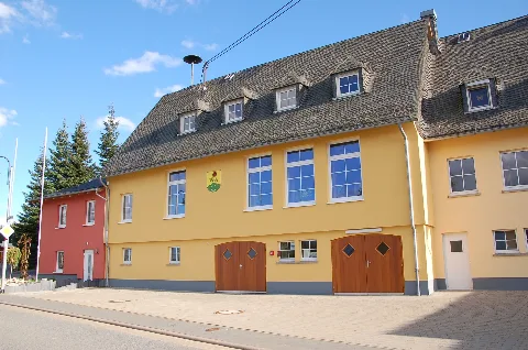 Hecken Gemeindehaus 2011