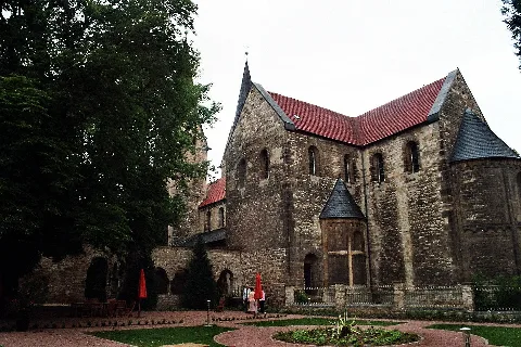 Hecklingen, The Cloister Church