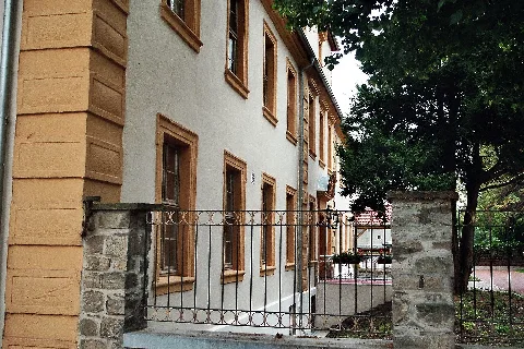 Hecklingen, The Palace
