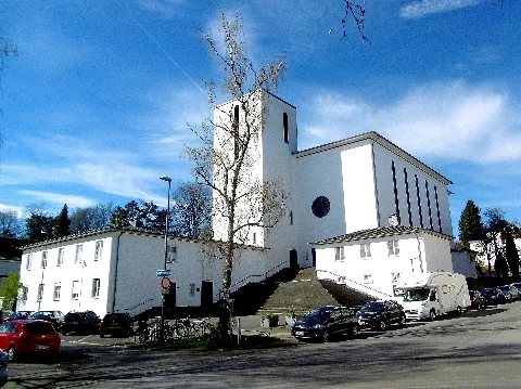 Heilig Geist Kirche, Aachen Hangeweiher (2)